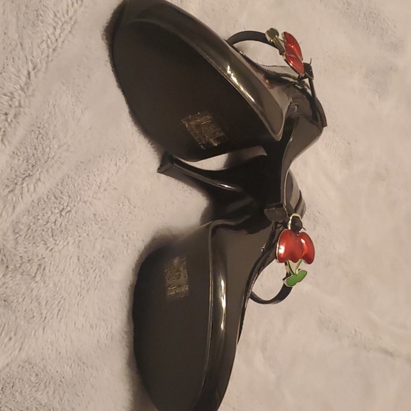 Size 9 stiletto heel shoes - Picture 4 of 5